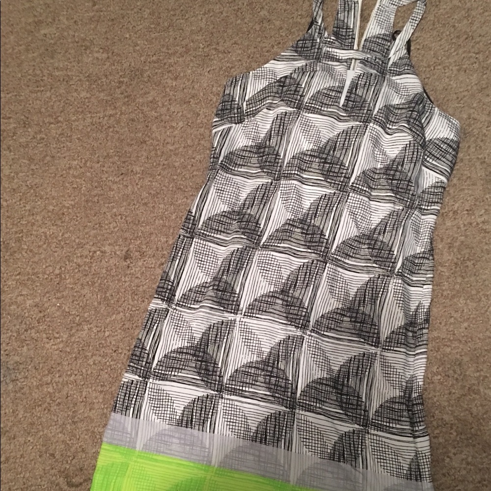 LAUNDRY by Shelli Segal (NWOT)